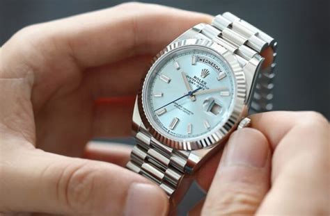 winding rolex datejust|Rolex wind them selves up.